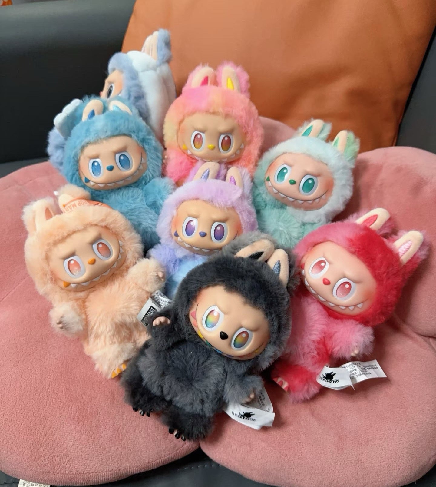 POP MART | Labubu Big into Energy | Vinyl Plush Pendant (6 Blind Boxes)