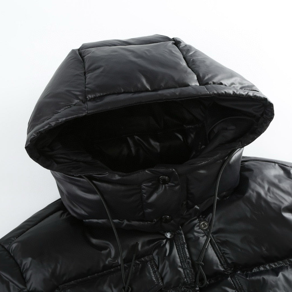 Moncler | Erea Square-Quilted Hooded Short Down Jacket | Black