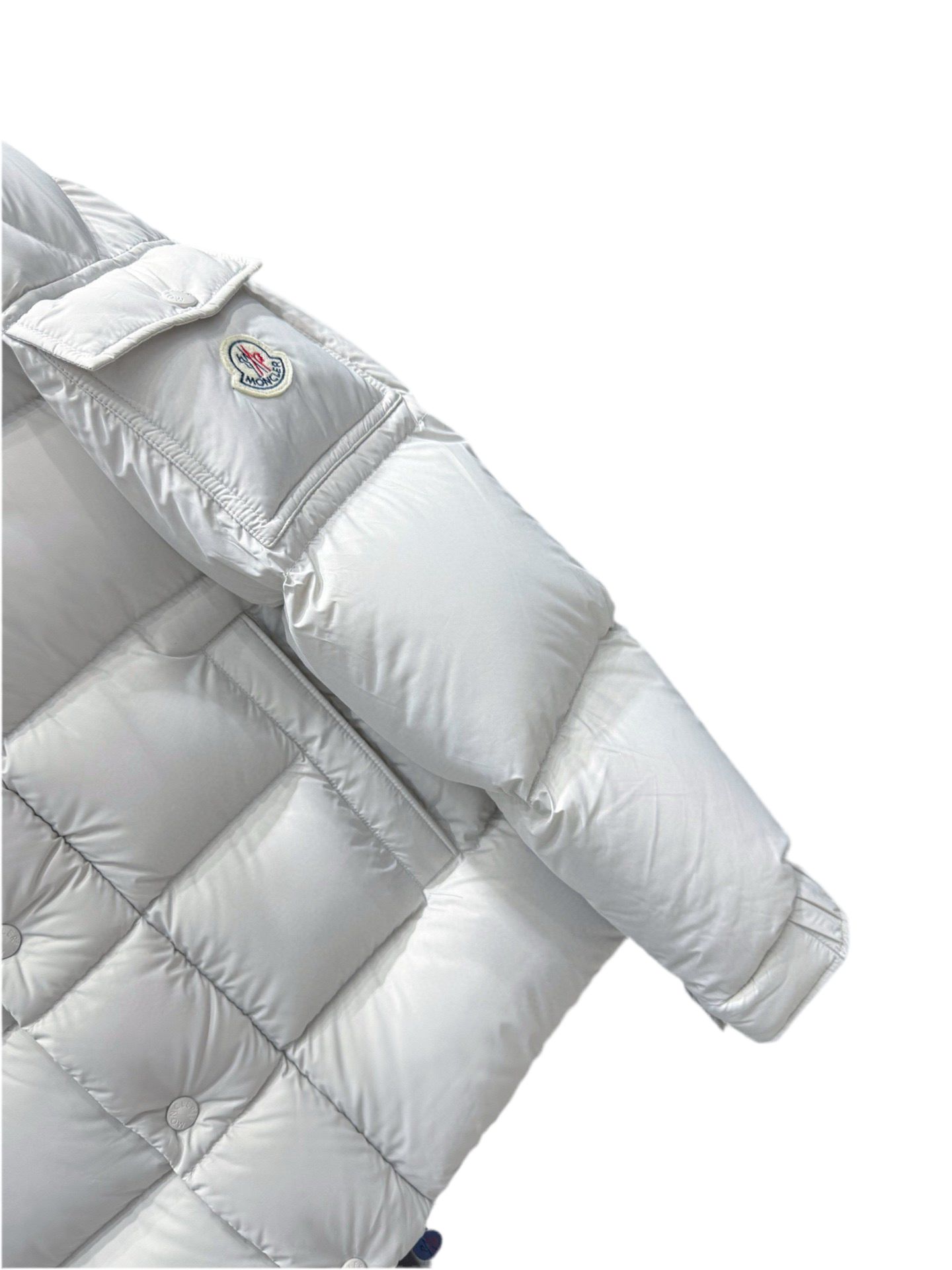 Moncler | Maya 70 Hooded Short Down Jacket in White