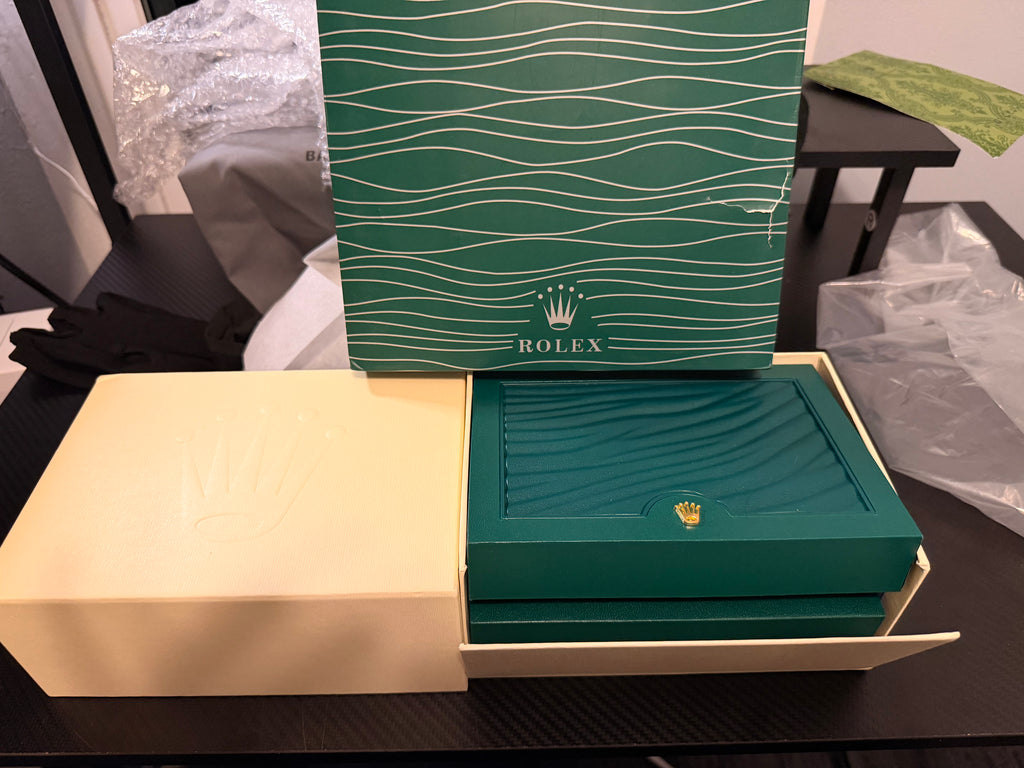 Rolex Daytona | Gold Chronograph | Black Dial